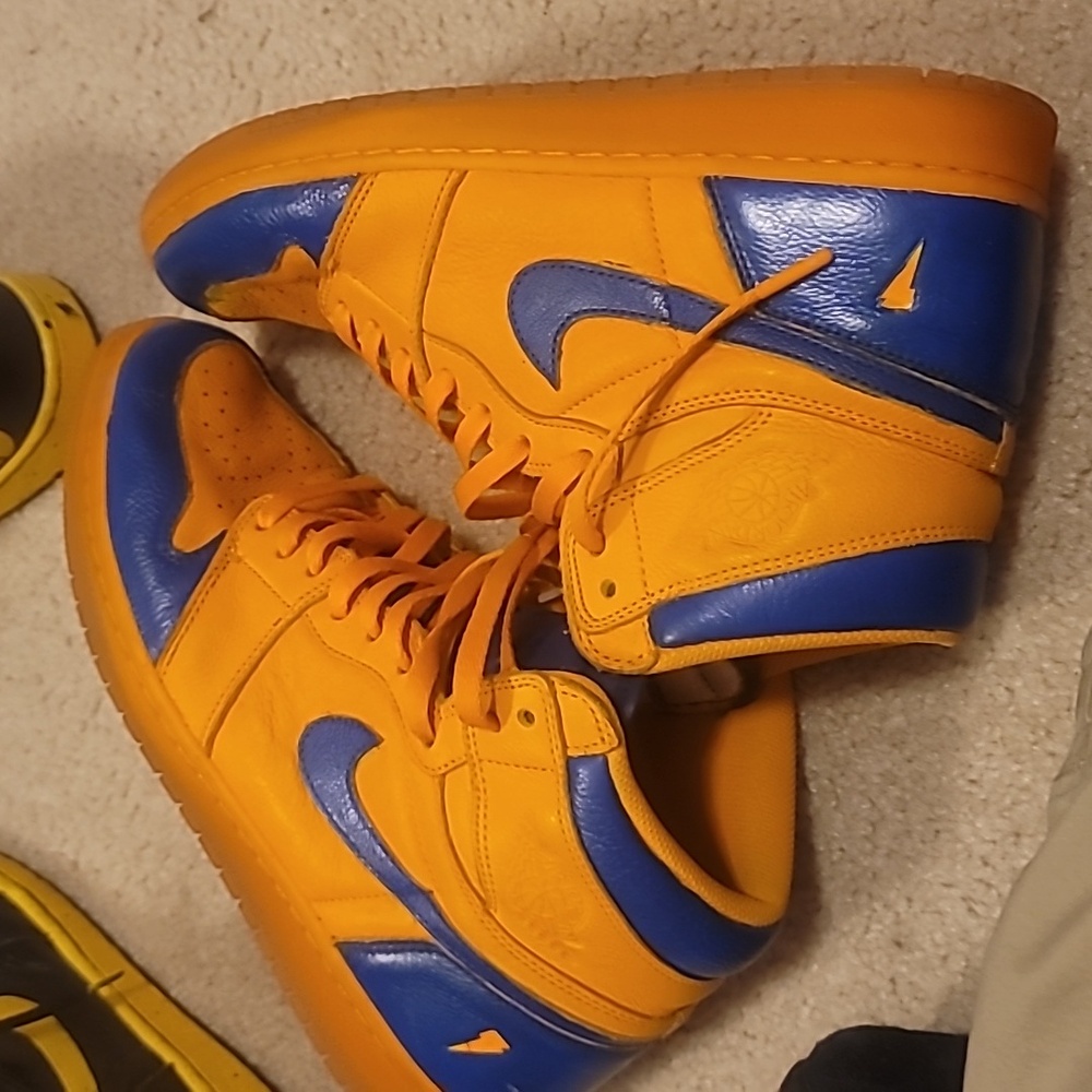 Beater Box Bundle Size 12 3 Pairs, Random Retros 1-12 - Picture 10 of 10
